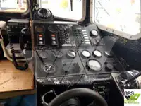 વર્ક બોટ વેચાણ માટે