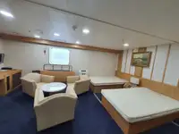 રીફર જહાજ વેચાણ માટે