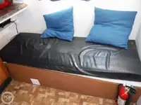 ટ્રોલર વેચાણ માટે