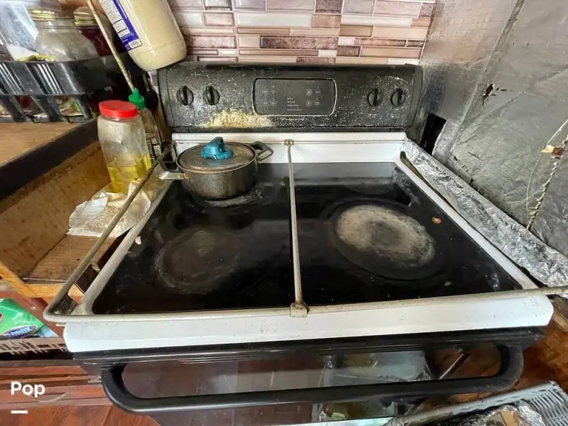ટ્રોલર વેચાણ માટે