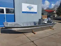 વર્કબોટ વેચાણ માટે