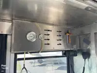 પોન્ટૂન વેચાણ માટે