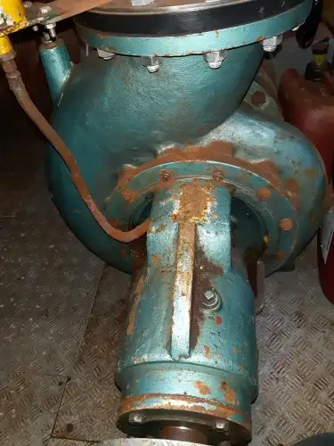 ટ્રોલર વેચાણ માટે