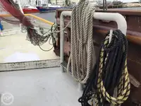 ટ્રોલર વેચાણ માટે