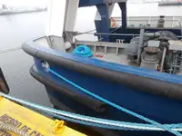 કન્ટેનર જહાજ વેચાણ માટે