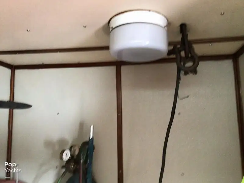 ટ્રોલર વેચાણ માટે