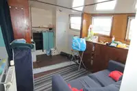 બાર્જ વેચાણ માટે