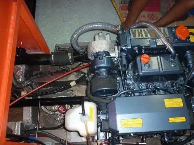 વર્ક બોટ વેચાણ માટે