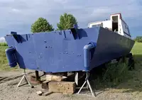 વર્ક બોટ વેચાણ માટે