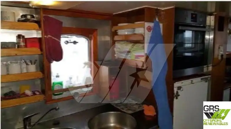 વર્ક બોટ વેચાણ માટે