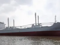 રીફર જહાજ વેચાણ માટે