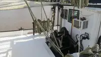 ટ્રોલર વેચાણ માટે