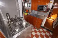 સંશોધન જહાજ વેચાણ માટે