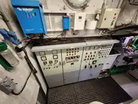 વર્ક બોટ વેચાણ માટે