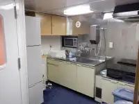 પેટ્રોલ બોટ વેચાણ માટે