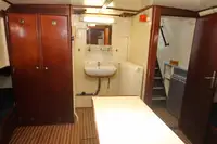 પેટ્રોલ બોટ વેચાણ માટે