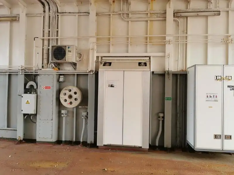 રો-રો જહાજ વેચાણ માટે