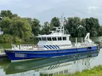 પેટ્રોલ બોટ વેચાણ માટે