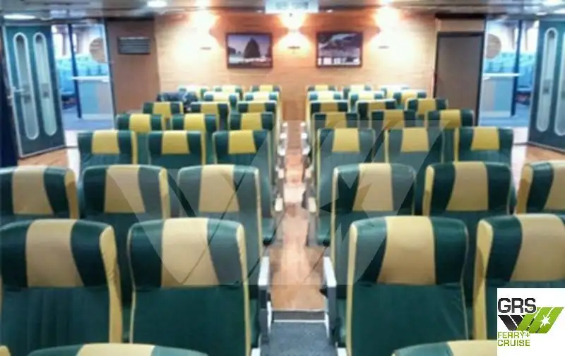 રો-રો જહાજ વેચાણ માટે