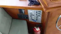 ક્રૂ બોટ વેચાણ માટે