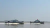 પેટ્રોલ બોટ વેચાણ માટે