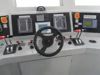 ક્રૂ બોટ વેચાણ માટે