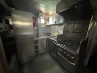 કેટામરાન વેચાણ માટે
