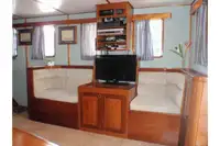 ક્રૂઝ જહાજ વેચાણ માટે