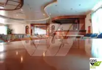 કન્ટેનર જહાજ વેચાણ માટે