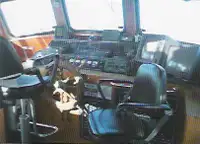 ક્રૂ બોટ વેચાણ માટે