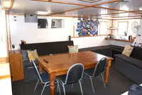 કેટામરાન વેચાણ માટે