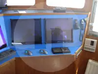 ટ્રોલર વેચાણ માટે