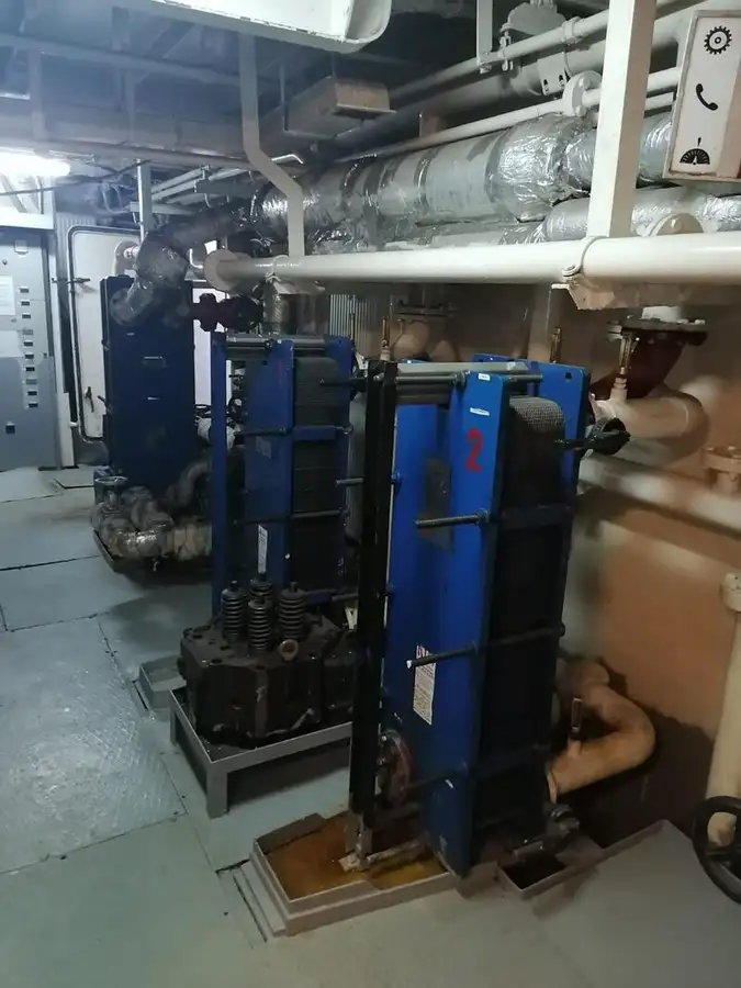 ઓઇલ/કેમિકલ ટેન્કર વેચાણ માટે
