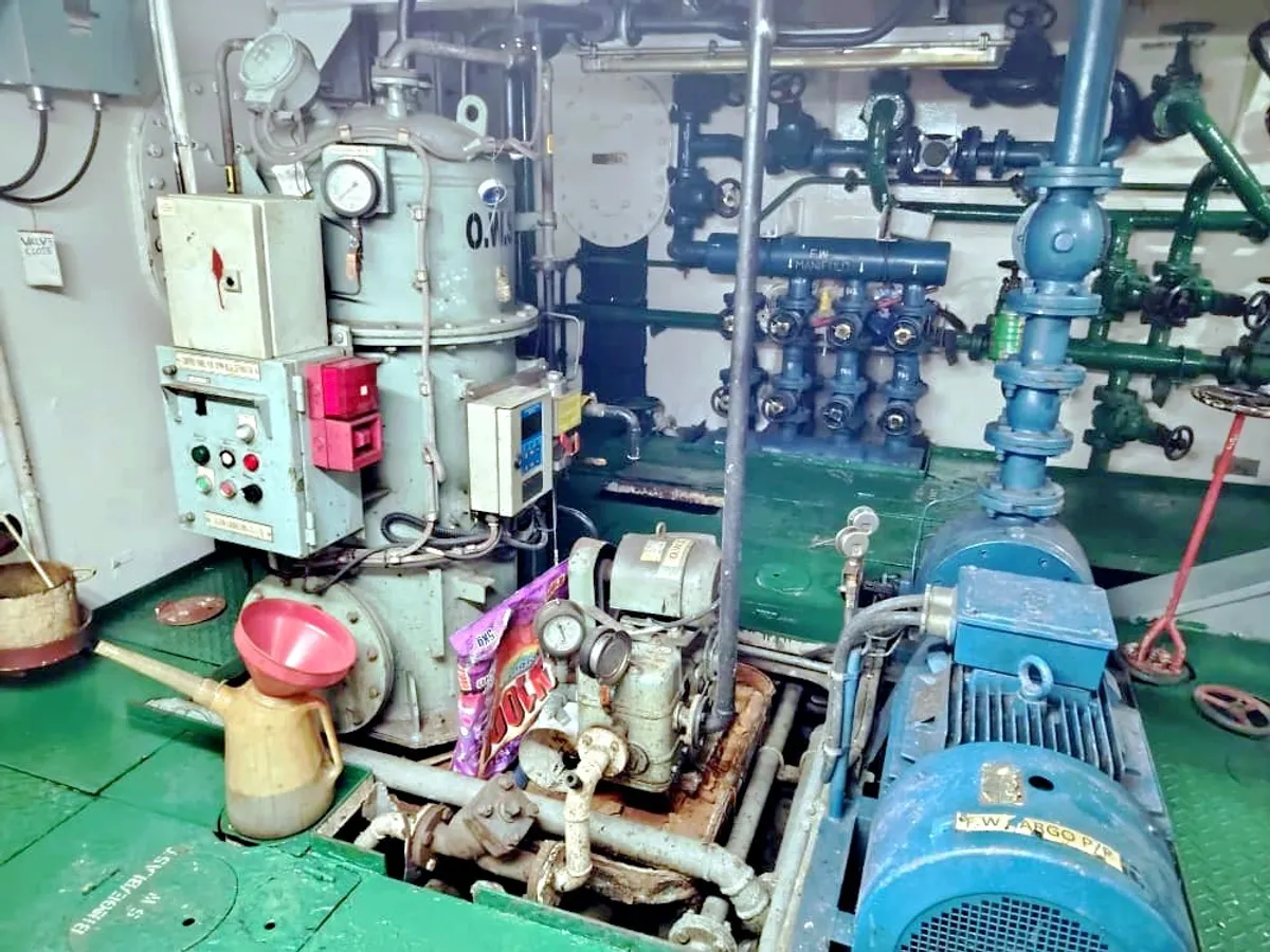 લેન્ડિંગ ક્રાફ્ટ, ટાંકી વેચાણ માટે