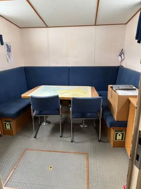 પેટ્રોલ બોટ વેચાણ માટે