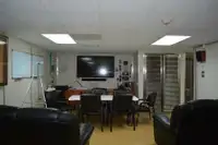 એલએનજી વાહક વેચાણ માટે