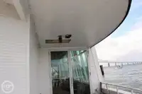 ફેરી જહાજ વેચાણ માટે