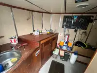 વર્ક બોટ વેચાણ માટે