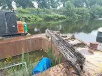 બાર્જ વેચાણ માટે