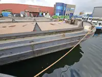 બાર્જ વેચાણ માટે
