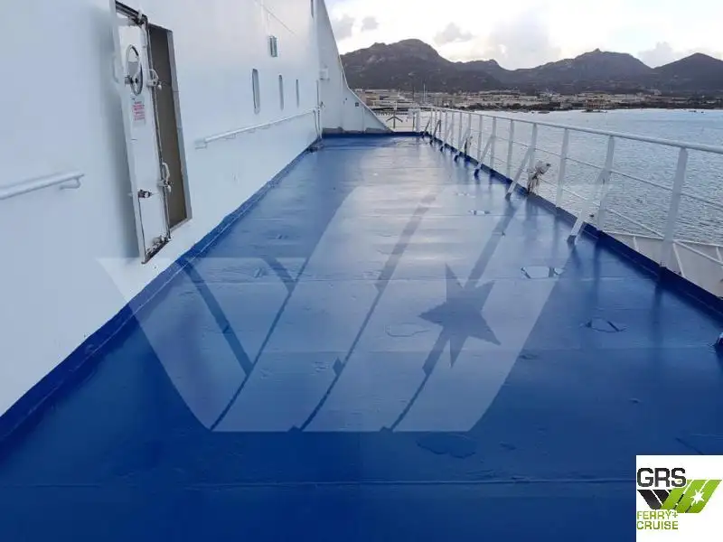 રો-રો જહાજ વેચાણ માટે