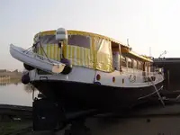 ક્રૂઝ જહાજ વેચાણ માટે