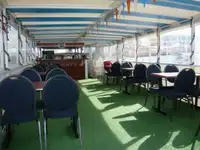ક્રુઝ જહાજ વેચાણ માટે