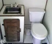 ક્રૂઝ જહાજ વેચાણ માટે