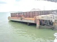 બાર્જ વેચાણ માટે