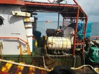 વર્ક બોટ વેચાણ માટે