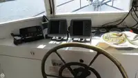 ટ્રોલર વેચાણ માટે
