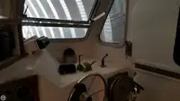 ટ્રોલર વેચાણ માટે