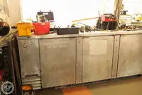 ફેરી જહાજ વેચાણ માટે