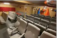 ક્રૂ બોટ વેચાણ માટે